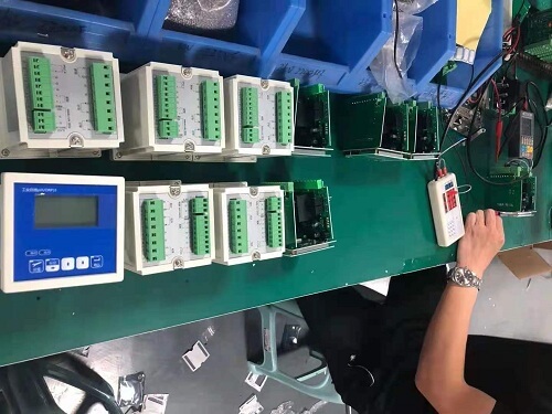 超聲波液位計生產實拍